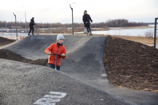 В Тарко-Сале завершили строительство единственного на Ямале трек-парка